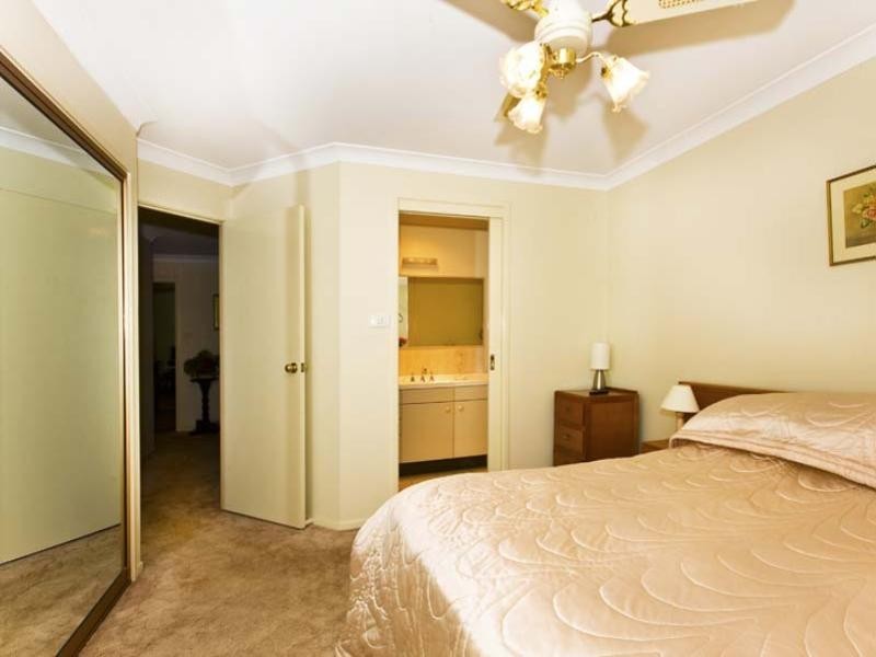 16 Woodman Place, Abbotsbury NSW 2176