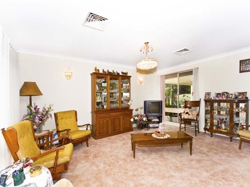 16 Woodman Place, Abbotsbury NSW 2176