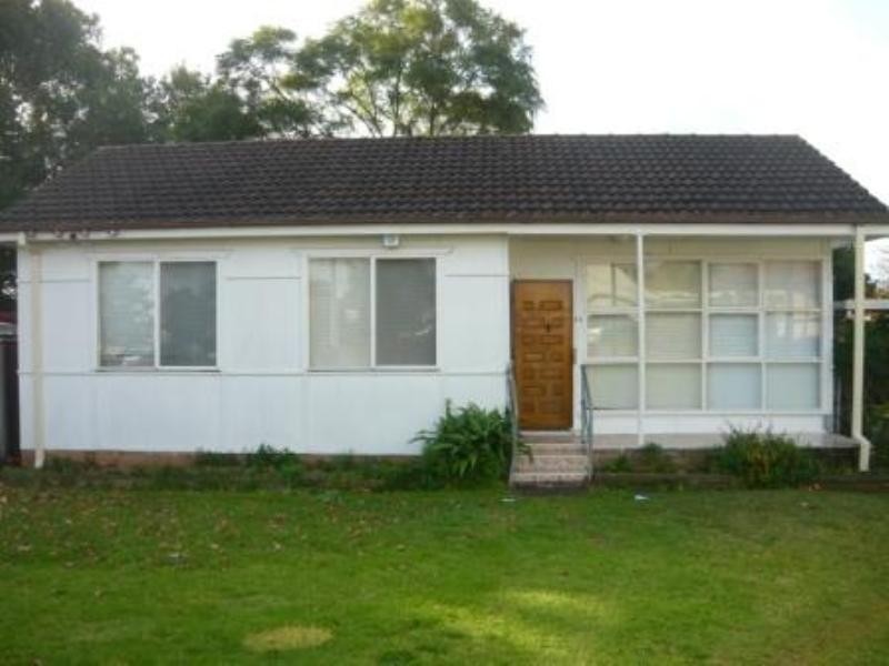 15 Birchgrove Avenue, Canley Heights NSW 2166