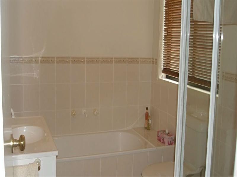 6 Fortunato Street, Prestons NSW 2170