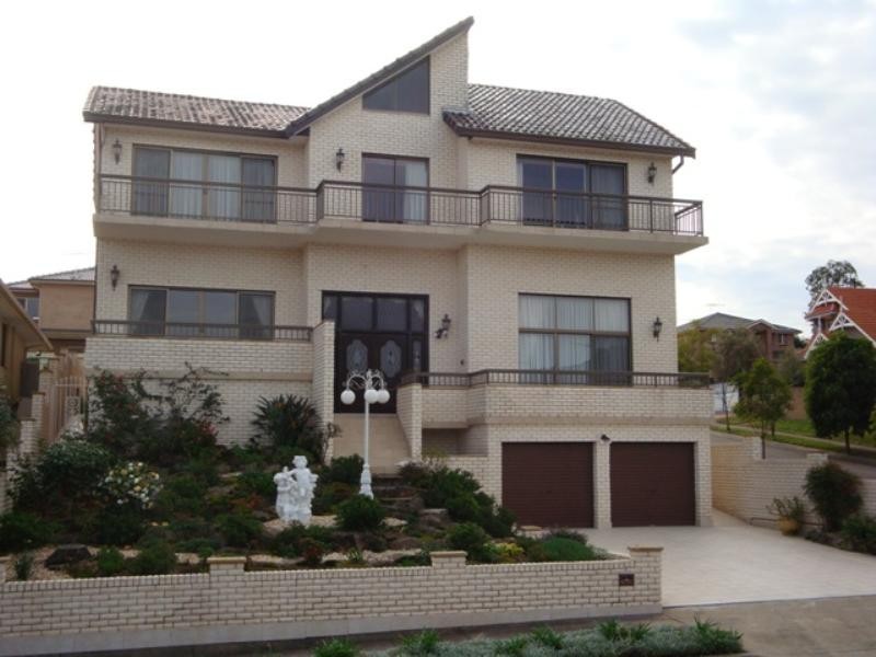 31 McCarthy Street, Fairfield West NSW 2165