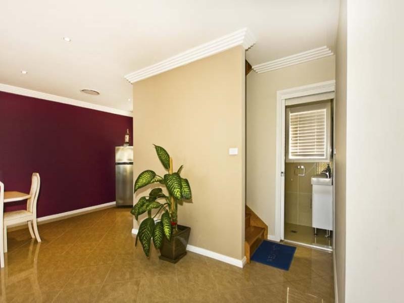 1 Glen Elgin Crescent, Edensor Park NSW 2176