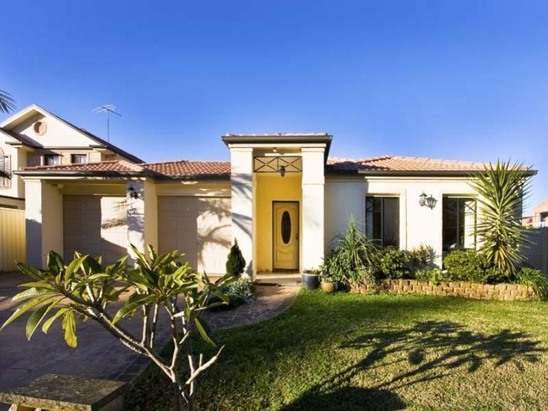 37 Mistral Street, Greenfield Park NSW 2176