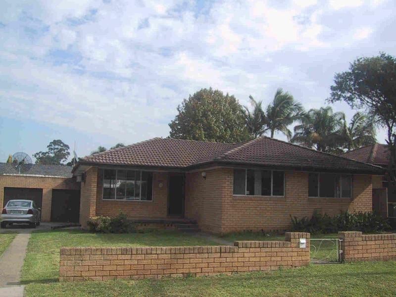 19 Butler Avenue, Bossley Park NSW 2176