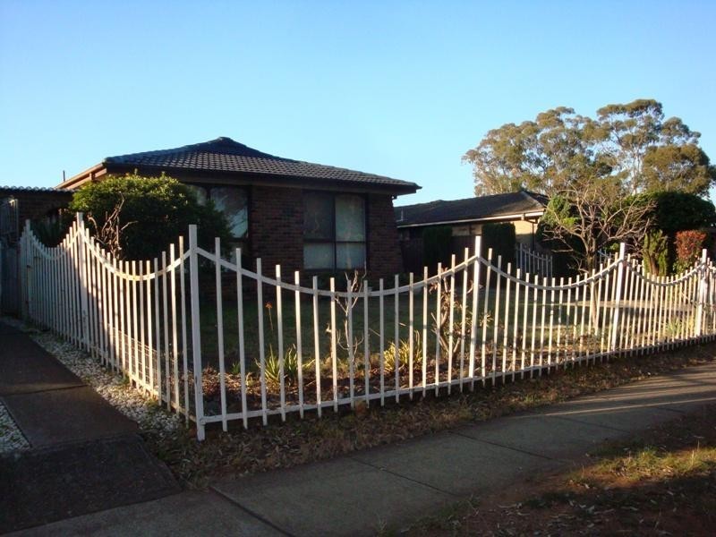 9 Price Street, Wetherill Park NSW 2164