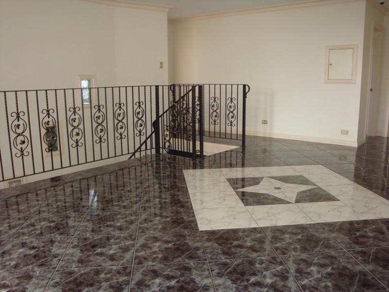 4 Blackwood Close, Bossley Park NSW 2176