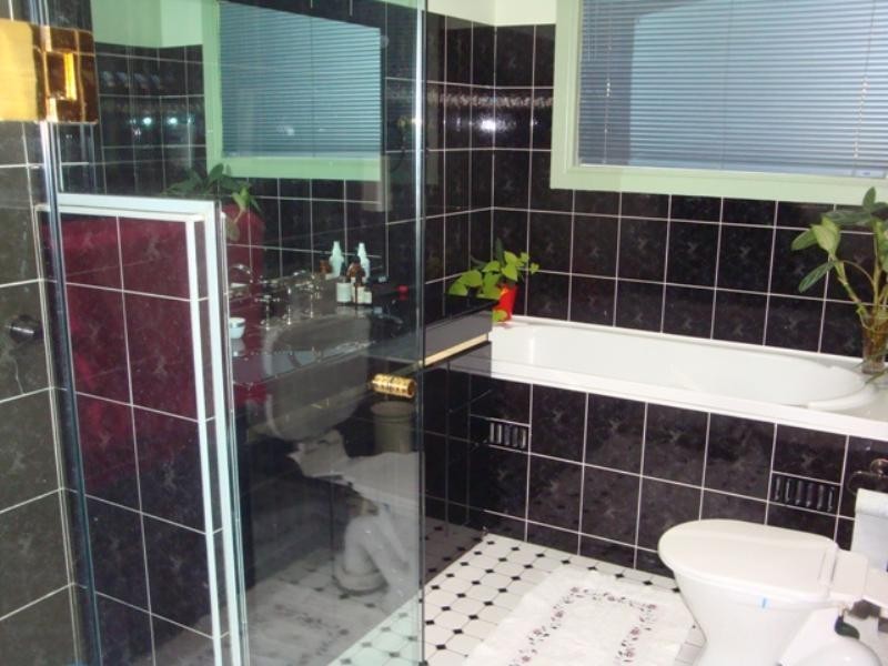 8b Crane Place, Wetherill Park NSW 2164