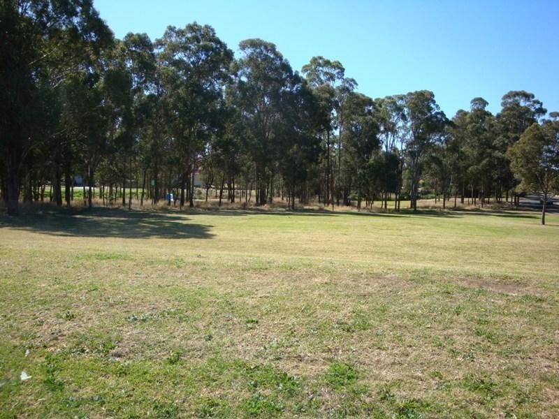 1 Aramon Close, Edensor Park NSW 2176