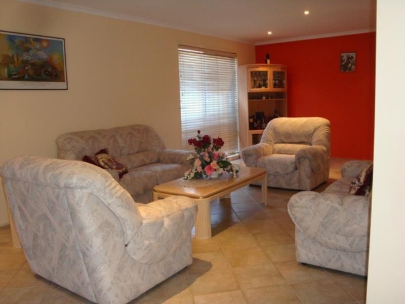 22 Athlone Street, Cecil Hills NSW 2171