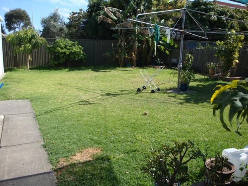 23 Hawkesbury Street, Fairfield West NSW 2165