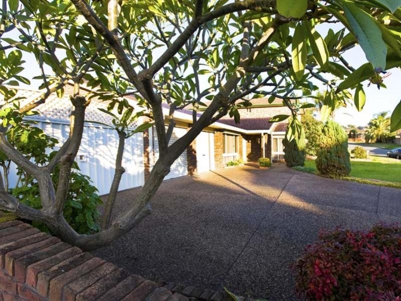 16 Woodman Place, Abbotsbury NSW 2176