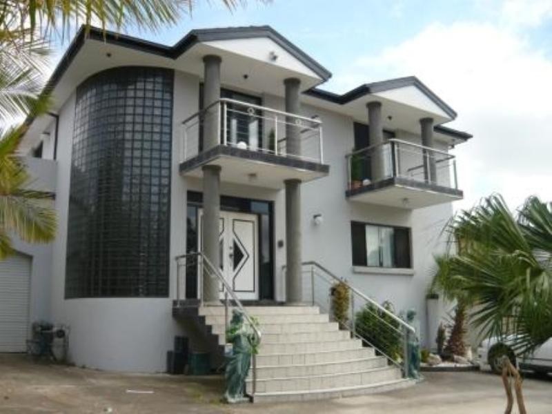 12 Serpentine Street, Bossley Park NSW 2176