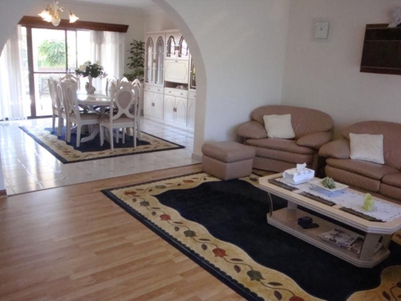 4 Telford Place, Prairiewood NSW 2176