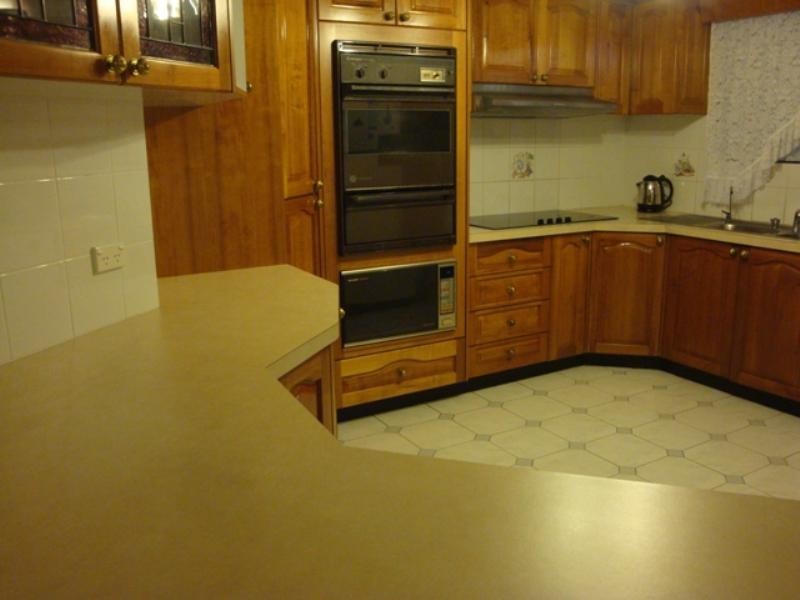 4 Telford Place, Prairiewood NSW 2176