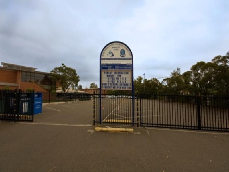 14 Garnet Street, Bossley Park NSW 2176