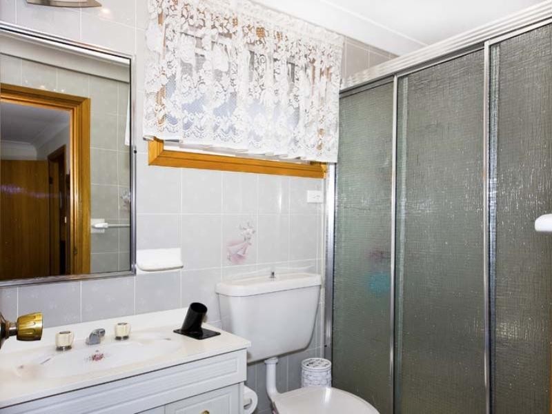 5 Jarrah Place, Bossley Park NSW 2176