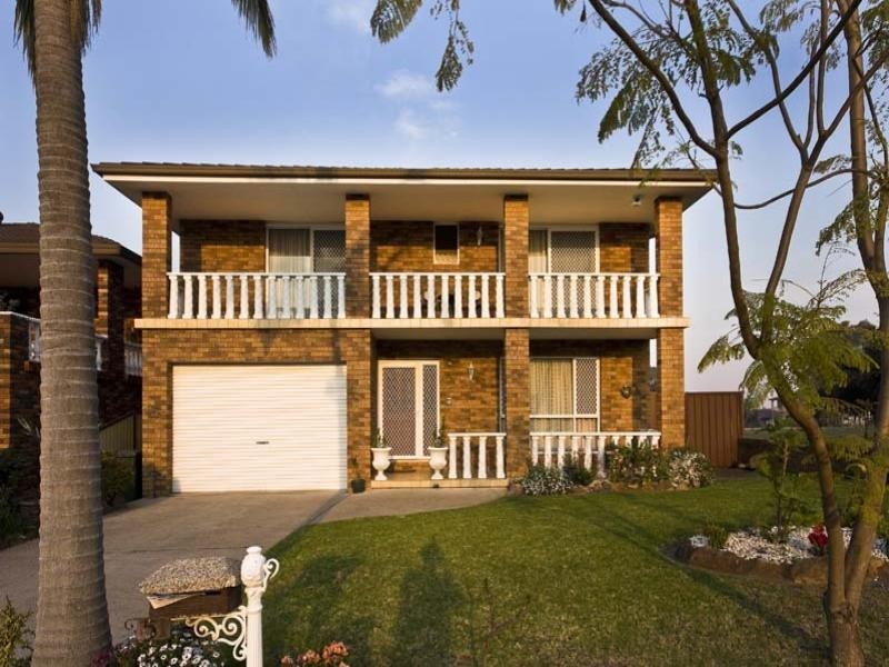 5 Jarrah Place, Bossley Park NSW 2176