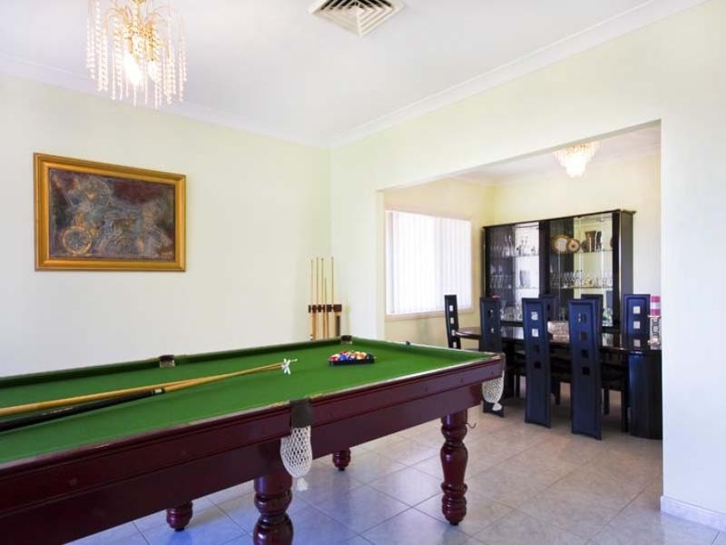 12 Earl Place, Cecil Hills NSW 2171