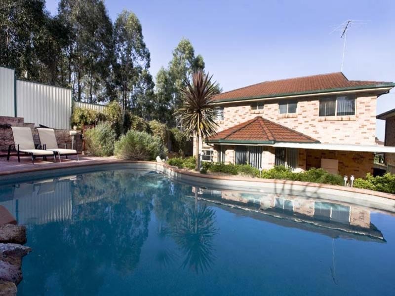12 Earl Place, Cecil Hills NSW 2171
