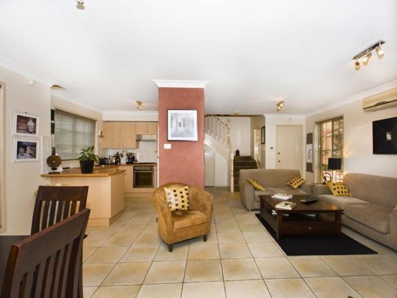 4/19 Swansea Place, West Hoxton NSW 2171