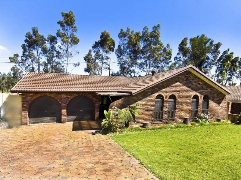 3 Silky Close, Bossley Park NSW 2176