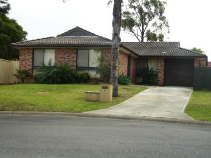 2 Loxton Place, Bossley Park NSW 2176