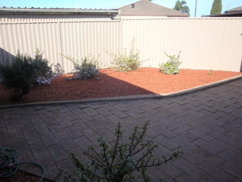 5/26 Turquoise Crescent, Bossley Park NSW 2176