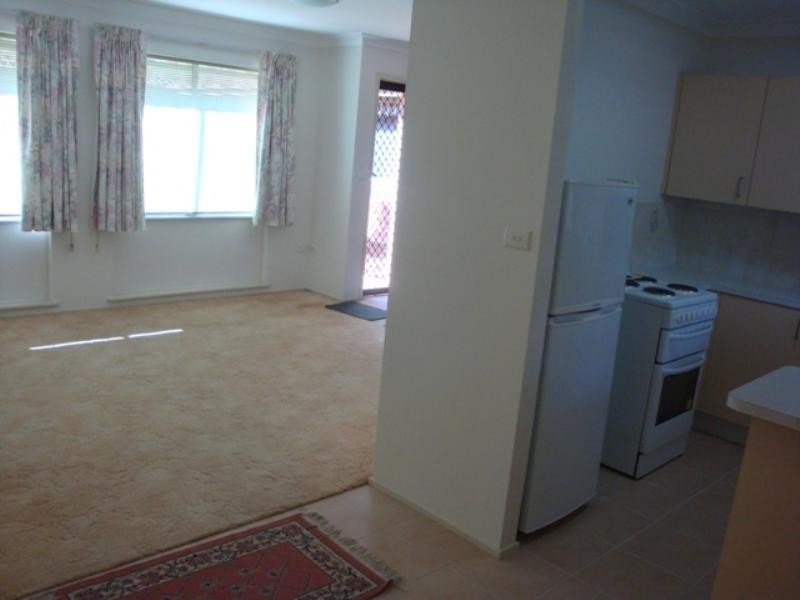 5/26 Turquoise Crescent, Bossley Park NSW 2176