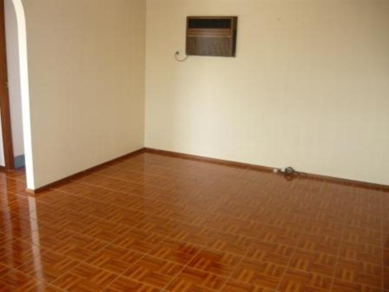 8 Benghazi Street, Bossley Park NSW 2176