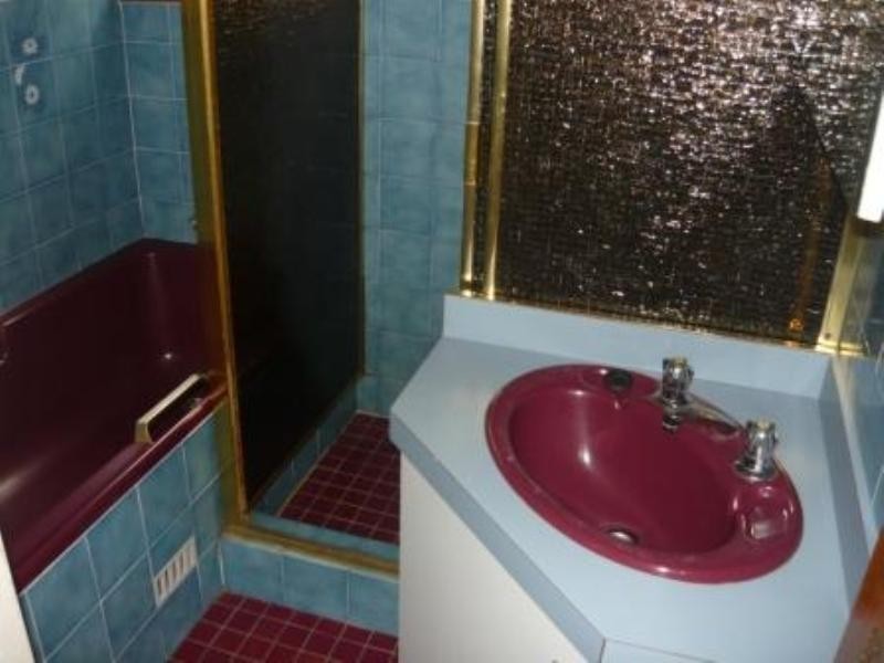 8 Benghazi Street, Bossley Park NSW 2176