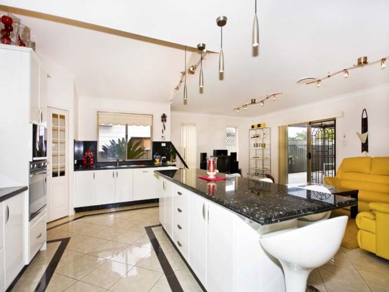 14 Kingsford Street, Smithfield NSW 2164