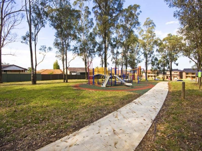 45 Warragamba Crescent, Bossley Park NSW 2176
