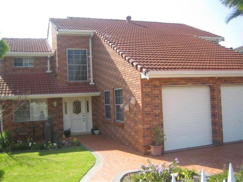 1 Parr Close, Bossley Park NSW 2176