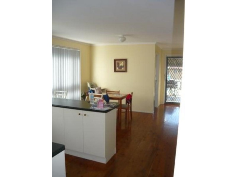 4 Burramy Close, Bossley Park NSW 2176