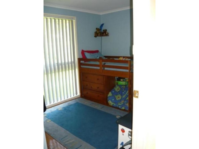 4 Burramy Close, Bossley Park NSW 2176