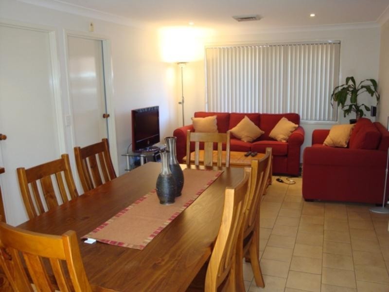 23 Barossa Place, Edensor Park NSW 2176