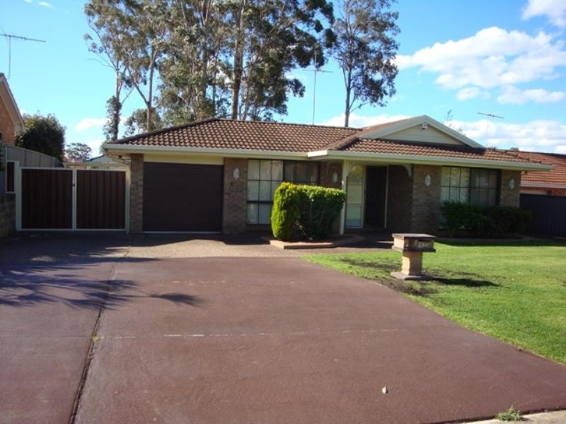 23 Barossa Place, Edensor Park NSW 2176