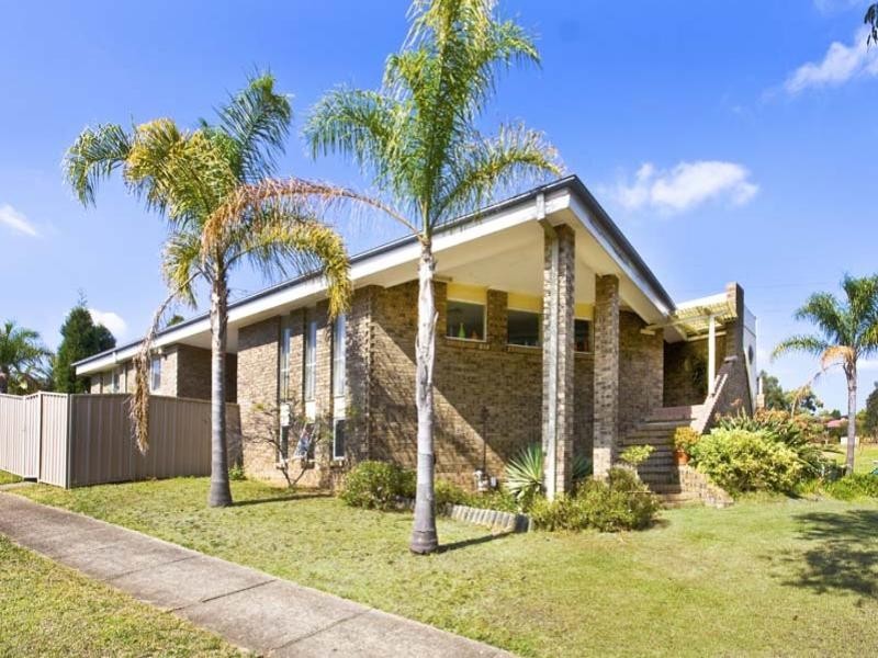 18 Busby Avenue, Edensor Park NSW 2176