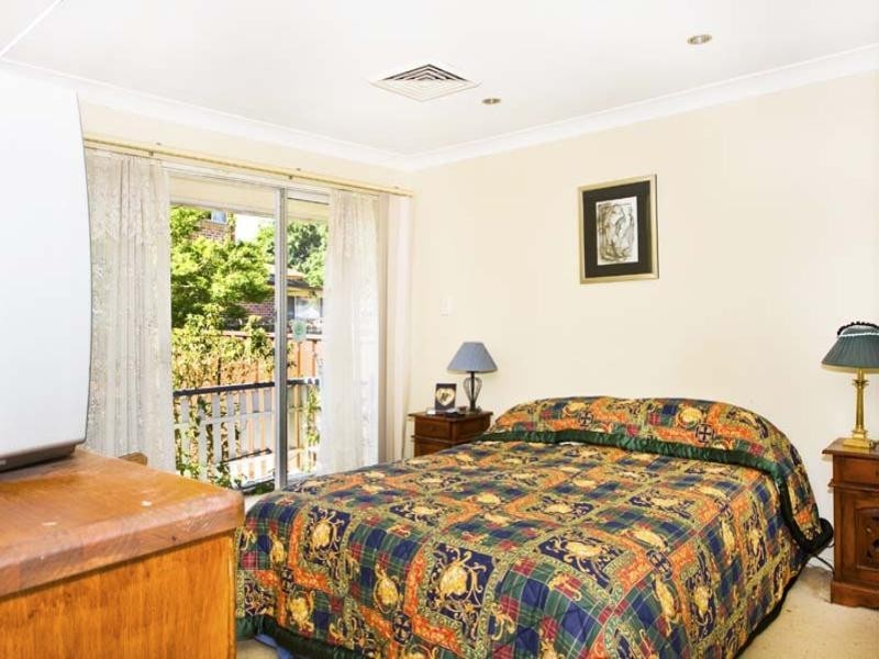 18 Busby Avenue, Edensor Park NSW 2176