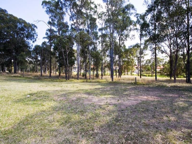 18 Busby Avenue, Edensor Park NSW 2176