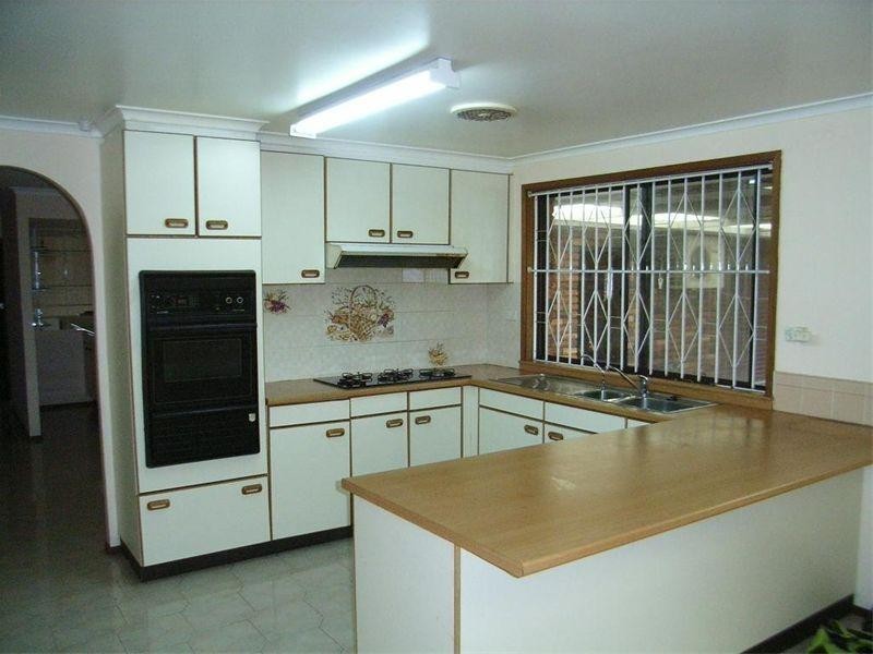 Greenfield Park NSW 2176