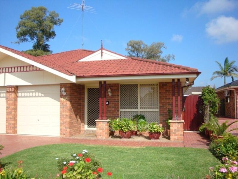 40a Dalpra Crescent, Bossley Park NSW 2176