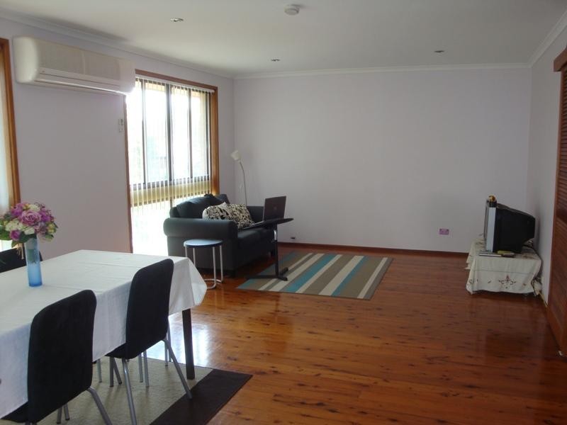 2 Wewak Place, Bossley Park NSW 2176