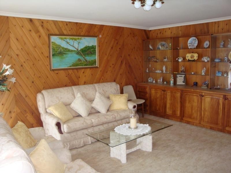 15 Olga Close, Bossley Park NSW 2176