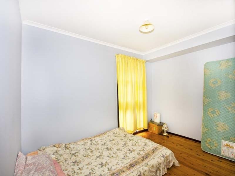 2 Crow Place, Bossley Park NSW 2176