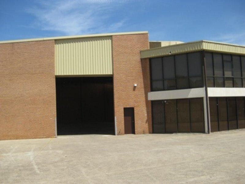 15 Hume Road, Smithfield NSW 2164