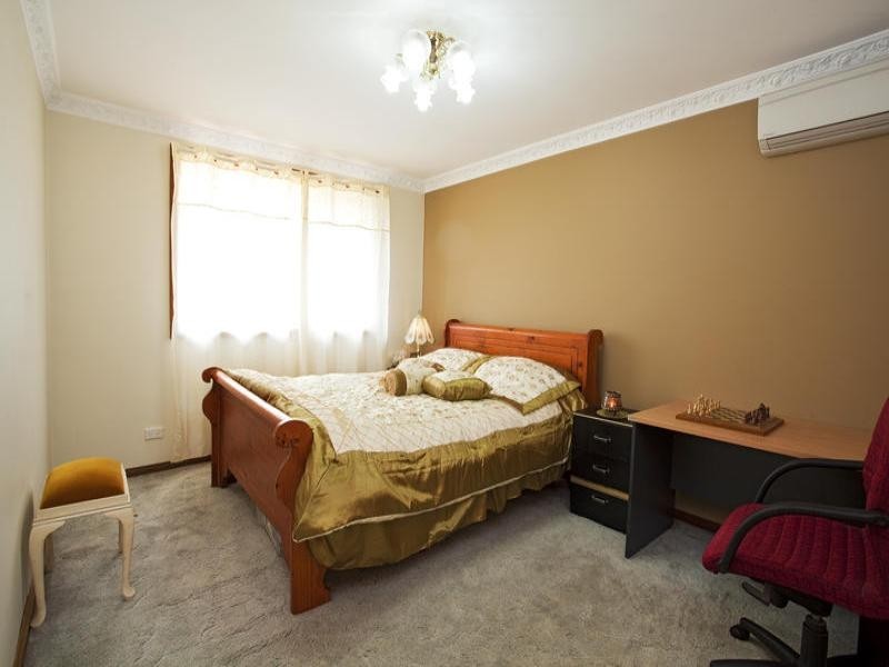 12 Marvel Road, Wetherill Park NSW 2164