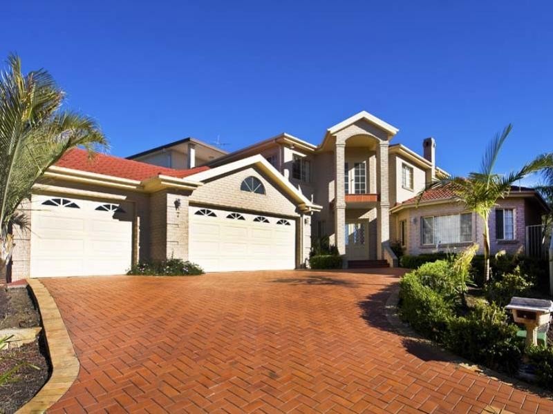 7 Shiraz Close, Edensor Park NSW 2176