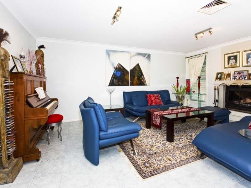 113 Bossley Road, Bossley Park NSW 2176