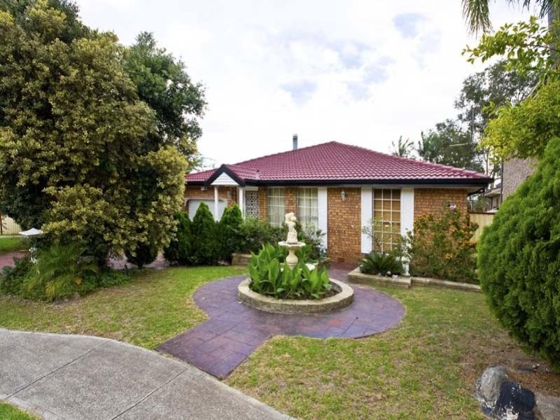 10 Maugham Crescent, Wetherill Park NSW 2164